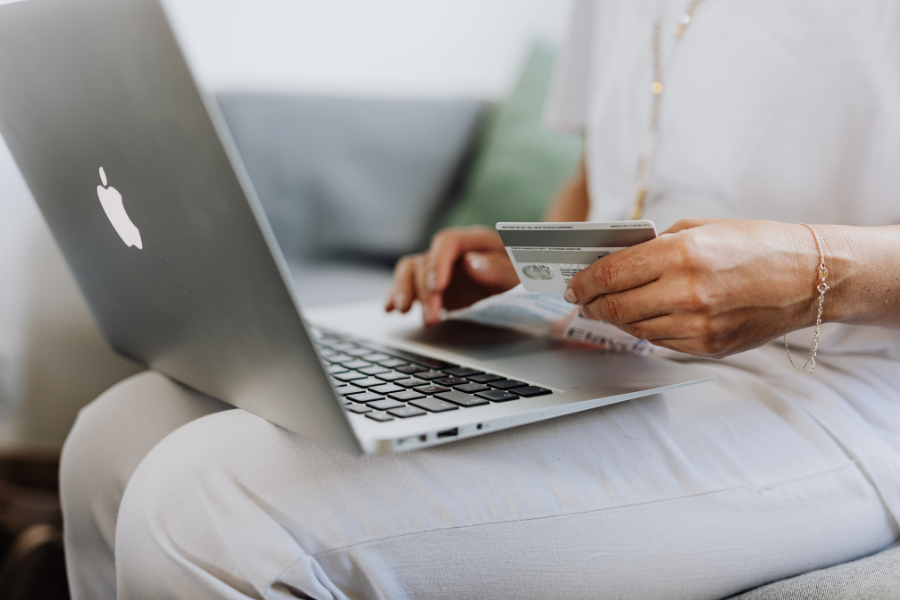 UAE E-Invoicing for Credit Notes, Debit Notes, and Adjustments 1